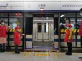 成立志愿服务队，为城市文明建设增光添彩