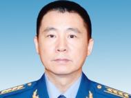 他任合肥市委常委、警備區政治委員