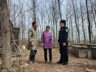 人物故事｜淮南民警徐夏：只因一句承諾，與蜂農(nóng)結(jié)下甜蜜友情