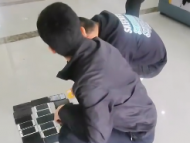 南陵：3人侵入微信群實施詐騙 被抓時現場繳獲手機21部