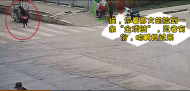 “捡物平分”诈骗又在街头上演 淮北老太被骗金耳环一对