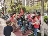 芙蓉社区书香居委会：彰显和谐 志愿活动走上街头 