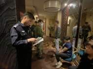 涇縣一繁華路段浴場藏有涉黃窩點 通往包廂廊道“九曲回轉”