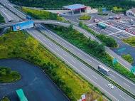 “五一”期間，安慶交警在轄區高速設6處交通事故快處點