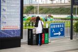 巢湖东站垃圾桶集中更换为彩色分类垃圾桶