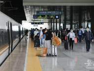 五一小長假首日合肥鐵路直屬站增開列車70.5對  預計發送旅客22萬人