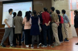 新华社：费用一涨再涨，高考志愿填报服务靠谱吗