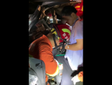 宣城：高速两车追尾7人被困  消防紧急破拆施救
