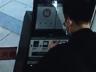 連偷蕪湖無人便利店44次 嫌疑人：上癮了