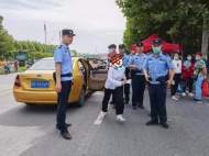 大考2021|僅剩9分鐘開(kāi)考，考生還在30公里外！肥東警方不到20分鐘將其送入考場(chǎng)