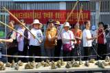 端午节快到了，池州月亮湖社区办了场钓粽子大赛
