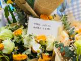 合肥延乔路多人献花  纪念陈延年陈乔年两烈士
