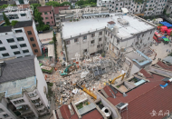 直擊蘇州酒店坍塌事故| 17人不幸遇難 相關(guān)人員被采取刑事強制措施 