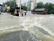“梅姑娘”江淮大“撒潑”   安徽省4縣市發布暴雨紅色預警