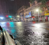 滁州部分路段积水严重 公交线路临时绕行