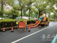 合肥習友路萬象城附近多車被水淹？記者探訪車行正常，網傳視頻是前幾年的