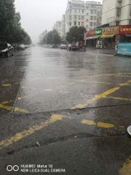 雷陣雨“串門(mén)”高溫略緩和 安徽18日起將再現(xiàn)大范圍高溫天氣