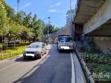 環(huán)衛(wèi)車經常停環(huán)城西路一匝道上  車主：曉得危險但是沒辦法