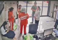 六安六旬女環(huán)衛(wèi)工  拾金不昧忙報警