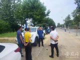 蚌山区副区长吴淮庆到燕山乡调研蚌刘路拓宽改造项目进展情况