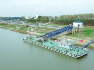 淮南供電為靠岸船舶充電  打造綠色淮河碼頭