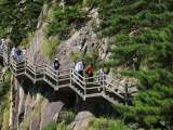 中秋假期首日 6000多游客登上黃山