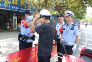 池州出臺(tái)規(guī)定：公職人員騎乘電動(dòng)車(chē)未戴頭盔將被通報(bào)