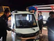 電動三輪車落水?蕭縣警民合力救助