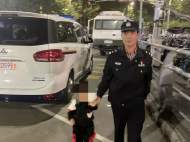 一天內兩名孩童走失 蚌埠巡邏特警助娃回家