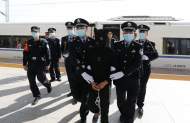 “漂白”身份潛逃31年， 淮南一故意殺人嫌犯寧波落網  