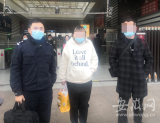 孕妇游玩时病情复发 芜湖警方将其护送交给家人