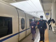 安九高鐵安慶至黃梅段今日“試跑” 記者體驗1小時內從安慶直達黃梅