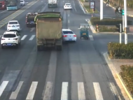 寧國一駕駛員隨意變道 造成三車相撞