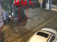 男子拉車門盜竊 被寧國警方抓獲