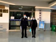 孙子被锁家中？借钱打车找女儿拿钥匙？女子诈骗被广德警方抓获