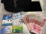 六旬老妪遗失挎包，亳州铁警物归原主