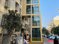 芜湖市弋江区南瑞沐春园小区迎来“最美加装电梯”