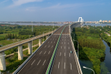 网友反映芜湖长江三桥经常看到非机动车  官方回复