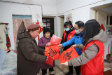 滁州市总工会开展送“福”进万家活动