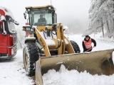 岳西县启动低温雨雪冰冻三级响应