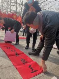 新春走基层|书画之乡萧县 私人定制春联走俏