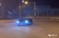 嚴罰！豪車深夜在巢湖馬路上炫車技玩