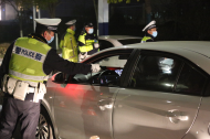 高速入口前发生蹊跷事故 宿州交警上前盘查发现司机醉驾