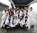 专访冬奥会开幕式导演郑亚鑫 揭秘引导员小姐姐为何优雅又自信