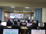 新春走基层|动态检车员：彻夜坚守为铁路货车“体检”