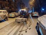 合肥天降大雪  环卫工人连夜铲雪