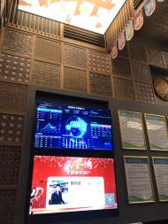 新春走基层 “网红”菜市场内烟火气正在升腾
