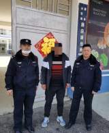 诈骗嫌疑人潜逃至萧县  民警成功规劝其投案自首