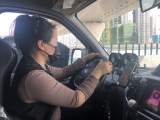開五米長貨車的合肥女司機：送的是貨物，扛起的是家庭的希望  ?