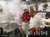 淮南牛肉湯：一鍋紅艷煮沸激情香飄四方